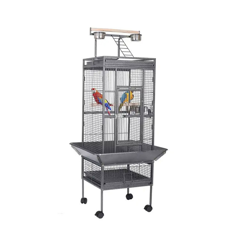 Vogelkooi van metalen buizen